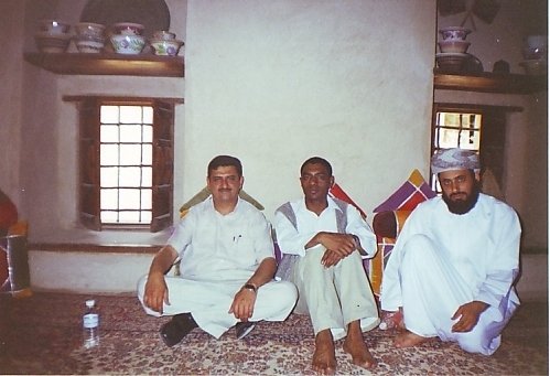 في قلعة نزوى في عُمان
